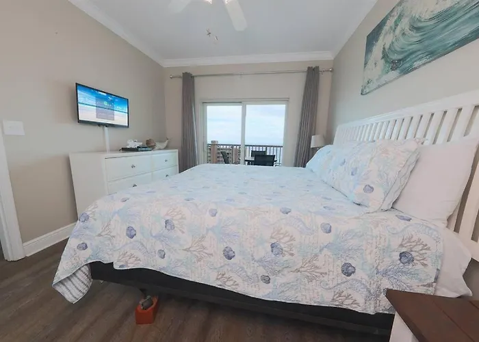 10th Floor Crystal Tower 2 Bedroom With 2 Outdoor Pools, Lazy River, Heated Indoor Pool, And Direct Access Apartment
