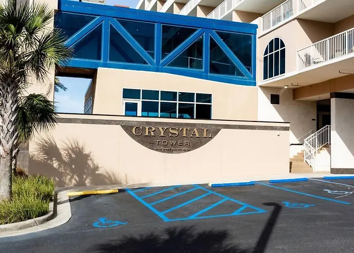 10th Floor Crystal Tower 2 Bedroom With 2 Outdoor Pools, Lazy River, Heated Indoor Pool, And Direct Access Gulf Shores